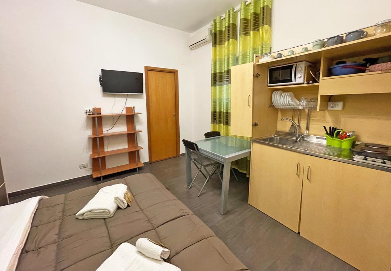 Monfenera Little Apartments Palermo Bagian luar foto